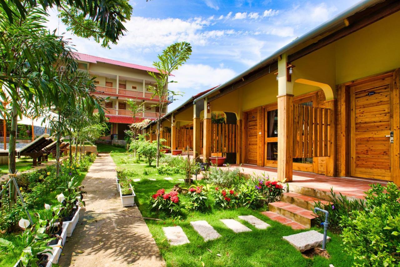 Azura Resort Phú Quốc Exterior foto